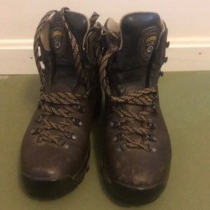 Asolo leather mountaineering boots